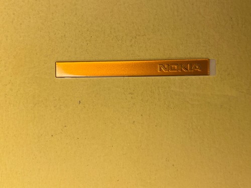 Nokia 7360 side - -,